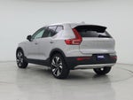 2023 XC40 Thumbnail 2