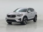 2023 XC40 Thumbnail 4