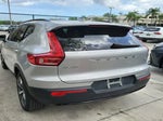 2023 XC40 Thumbnail 2