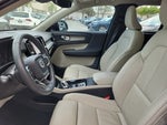 2023 XC40 Thumbnail 14