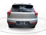2023 XC40 Thumbnail 32