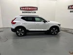 2023 XC40 Thumbnail 22