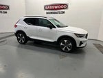 2023 XC40 Thumbnail 23
