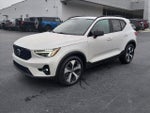 2023 XC40 Thumbnail 8