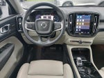 2023 XC40 Thumbnail 11