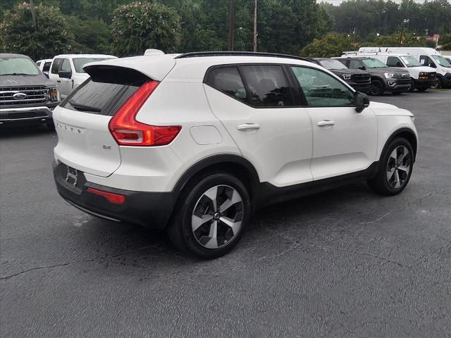 2023 Volvo XC40 - $21,036