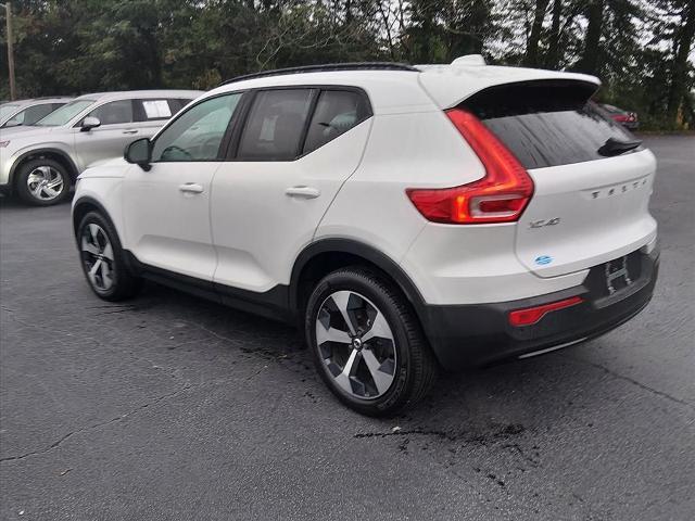2023 Volvo XC40 - $21,036