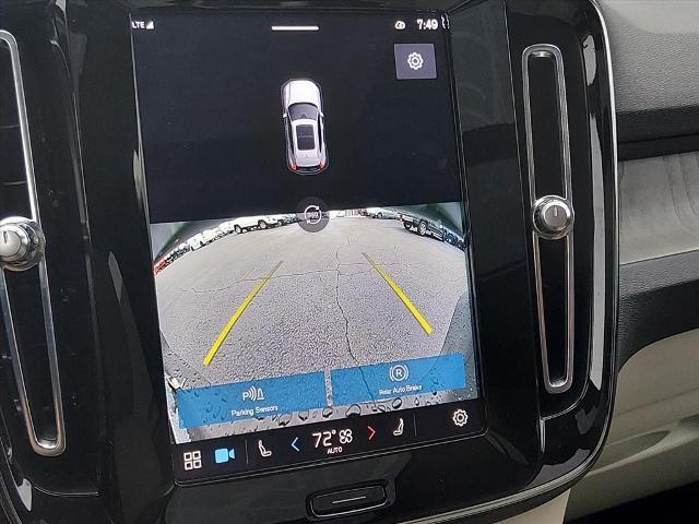 2023 Volvo XC40 - $21,036