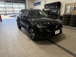 2023 XC40 Thumbnail 1
