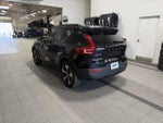 2023 XC40 Thumbnail 6