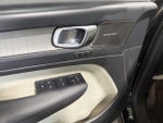 2023 XC40 Thumbnail 11
