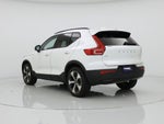 2023 XC40 Thumbnail 2