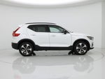 2023 XC40 Thumbnail 7