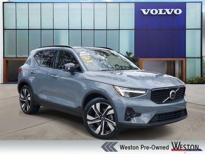 Photo of a 2023 Volvo XC40 B4 Ultimate Dark Theme 4DR SUV for sale
