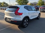 2023 XC40 Thumbnail 4