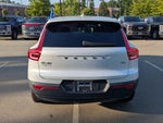 2023 XC40 Thumbnail 5