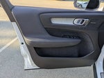 2023 XC40 Thumbnail 15