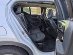 2023 XC40 Thumbnail 34