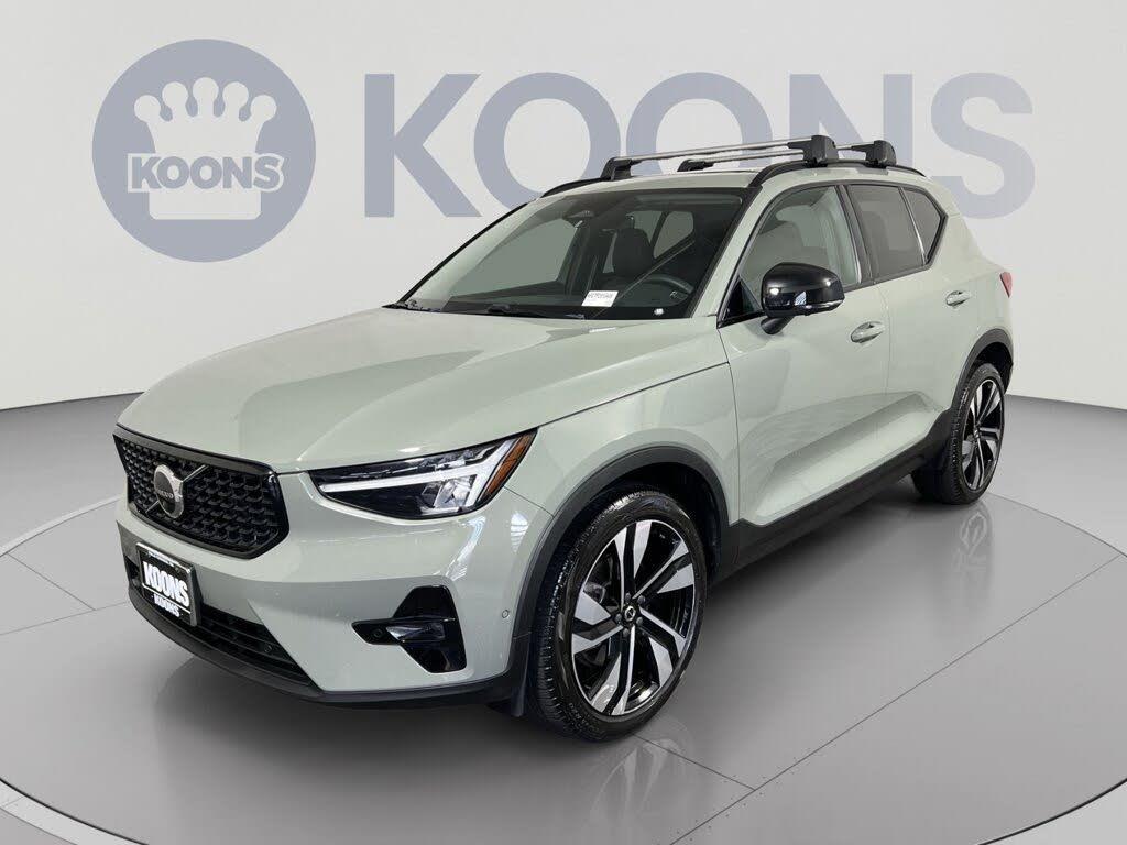 2023 Volvo XC40