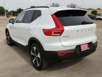2023 XC40 Thumbnail 2