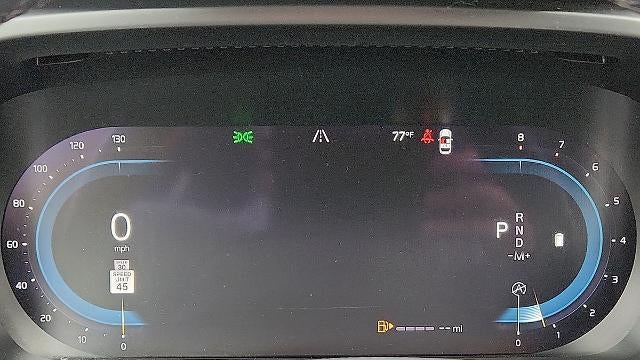 2023 Volvo XC40 B4 Ultimate Dark Theme