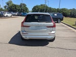 2023 XC60 Thumbnail 4