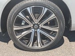 2023 XC60 Thumbnail 10