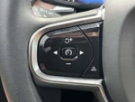 2023 XC60 Thumbnail 10