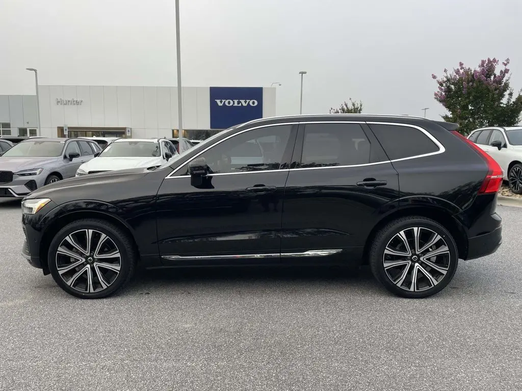 2023 Volvo XC60 - $42,480