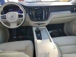 2023 XC60 Thumbnail 14
