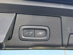 2023 XC60 Thumbnail 17