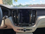 2023 XC60 Thumbnail 4