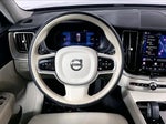 2023 XC60 Thumbnail 5