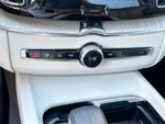 2023 XC60 Thumbnail 17