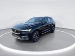 2023 XC60 Thumbnail 3