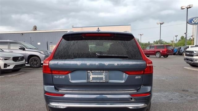 2023 Volvo XC60 B5 Ultimate Bright Theme