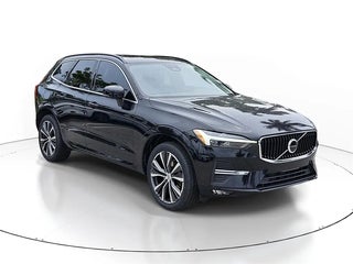 2022 Volvo XC60 with Onyx Black Metallic Exterior