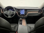 2022 XC60 Thumbnail 9