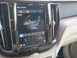 2022 XC60 Thumbnail 27
