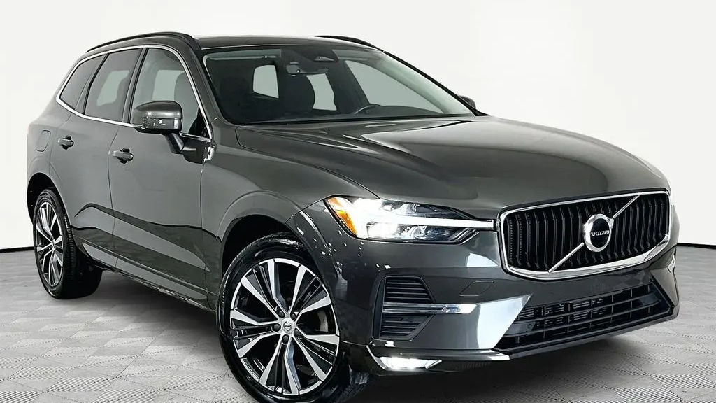 Preowned 2022 Volvo XC60 B5 Momentum for Sale
