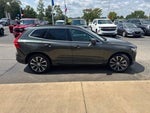 2022 XC60 Thumbnail 30