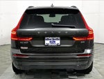 2022 XC60 Thumbnail 4