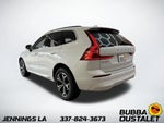 2022 XC60 Thumbnail 3