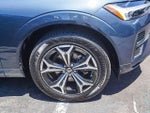 2022 XC60 Thumbnail 10