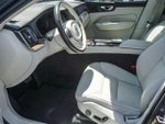 2022 XC60 Thumbnail 18