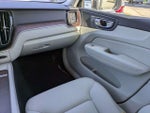2022 XC60 Thumbnail 18