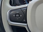 2022 XC60 Thumbnail 25