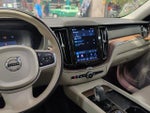 2022 XC60 Thumbnail 14