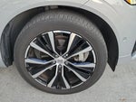 2023 XC60 Thumbnail 12