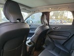 2023 XC60 Thumbnail 15